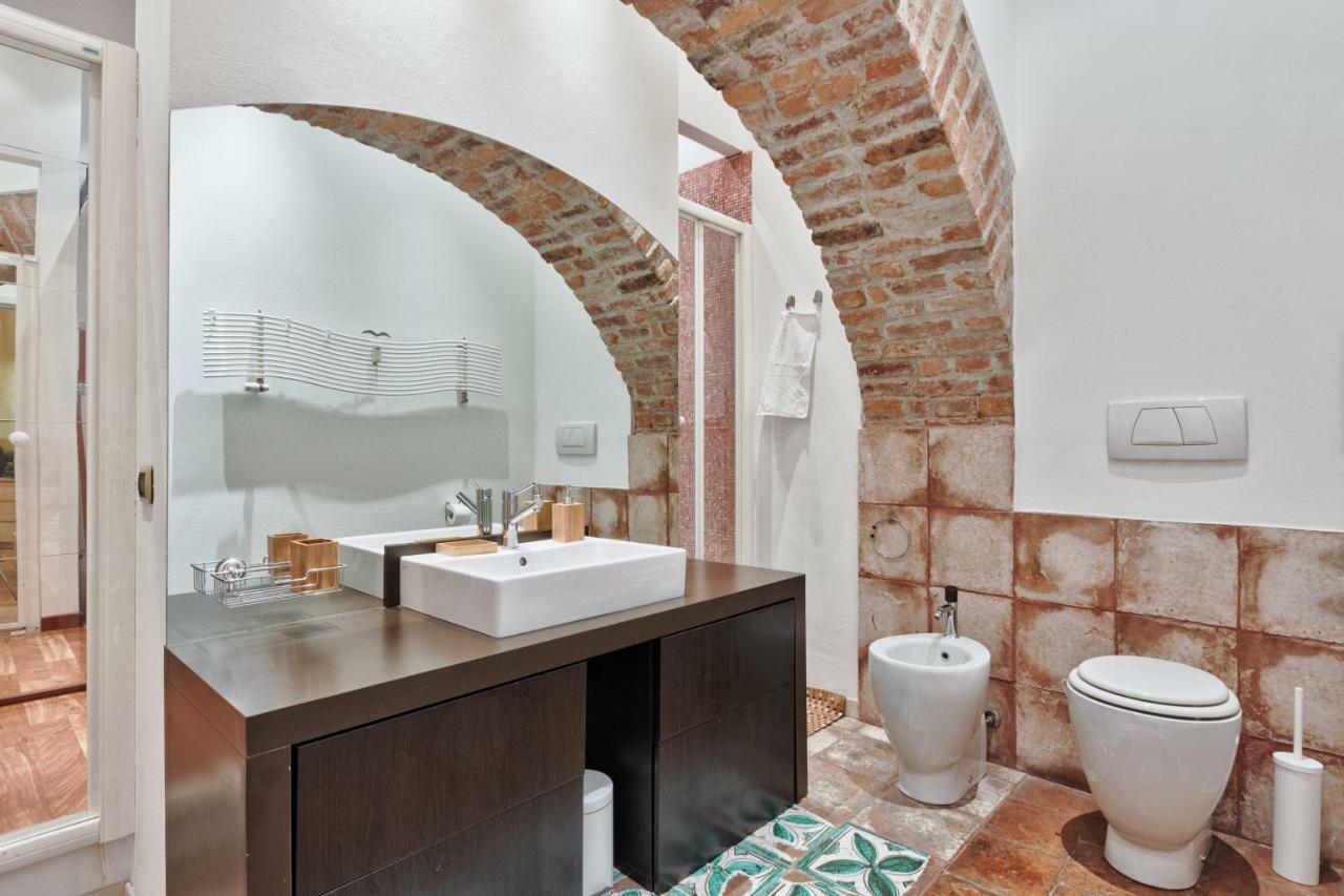Moleloca - La Casa Del Toro Torino Kültér fotó